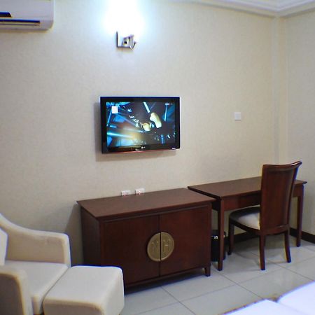 Royal Nick Hotel Lashibi Dış mekan fotoğraf