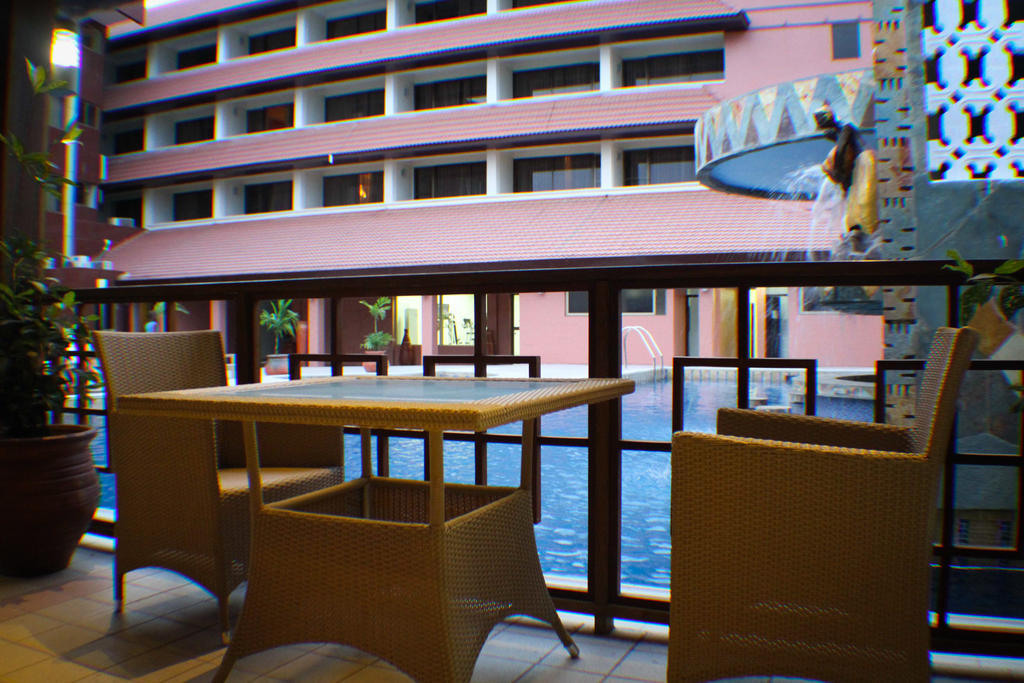 Royal Nick Hotel Lashibi Dış mekan fotoğraf