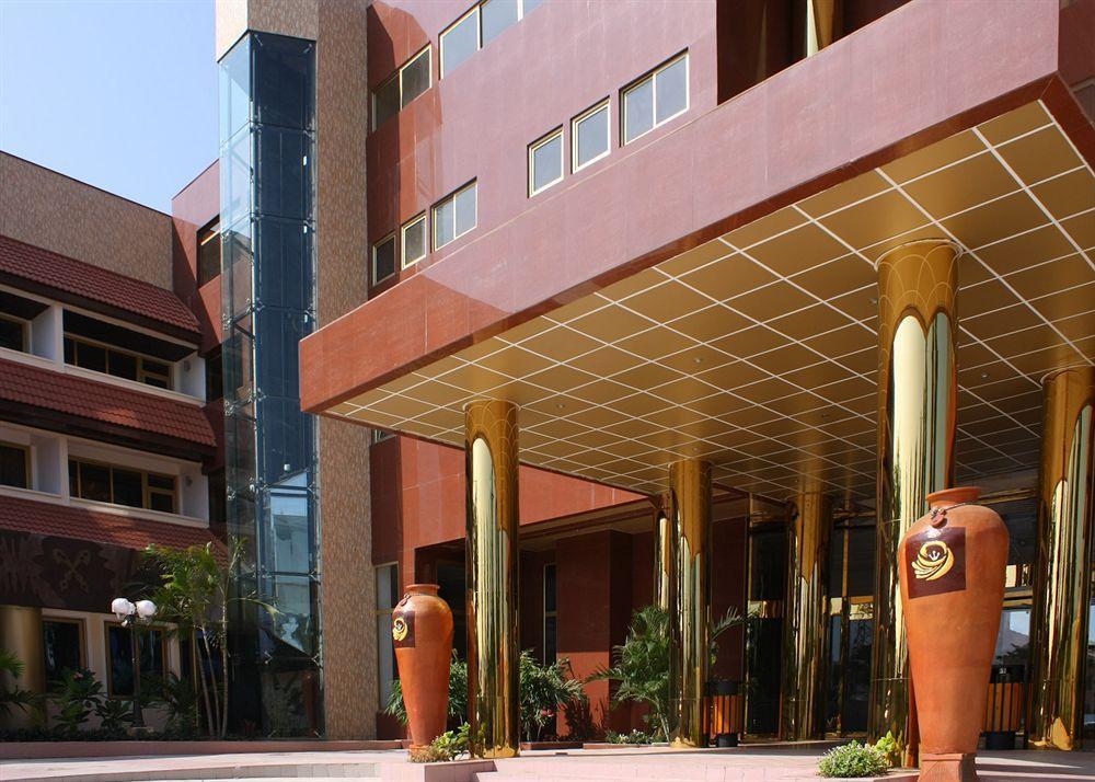 Royal Nick Hotel Lashibi Dış mekan fotoğraf