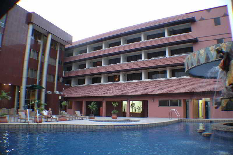 Royal Nick Hotel Lashibi Dış mekan fotoğraf