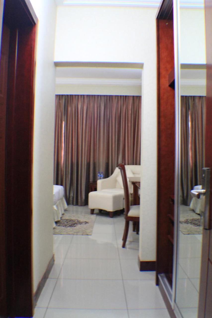 Royal Nick Hotel Lashibi Dış mekan fotoğraf